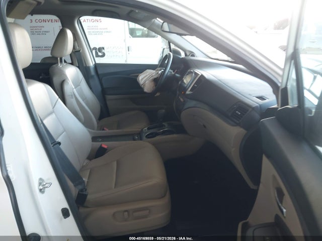 Продажа на аукционе авто 2016 Honda Pilot Ex-l, vin: 5FNYF6H89GB008477, номер лота: 45169859