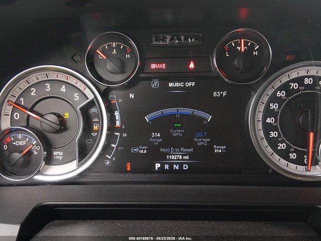 45169876 :رقم المزاد ، 3C6UR5DL7JG358192 vin ، 2018 Ram 2500 Big Horn  4x4 6'4 Box مزاد بيع