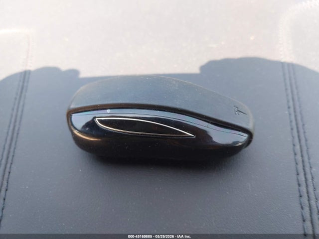 Продажа на аукционе авто 2018 Tesla Model X 100d/75d/p100d, vin: 5YJXCBE26JF139256, номер лота: 45169885