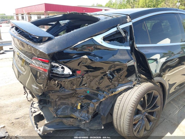 Продажа на аукционе авто 2018 Tesla Model X 100d/75d/p100d, vin: 5YJXCBE26JF139256, номер лота: 45169885