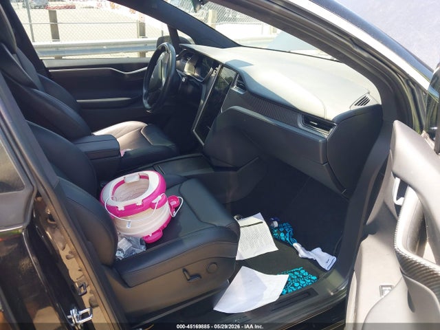 Продажа на аукционе авто 2018 Tesla Model X 100d/75d/p100d, vin: 5YJXCBE26JF139256, номер лота: 45169885