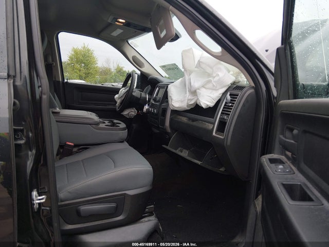 45169911 :رقم المزاد ، 1C6RR7KG6GS400702 vin ، 2016 Ram 1500 Express مزاد بيع