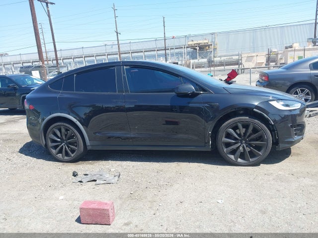 Tesla Model X 100d/75d/90d 2017 5YJXCBE24HF077298 Image 12