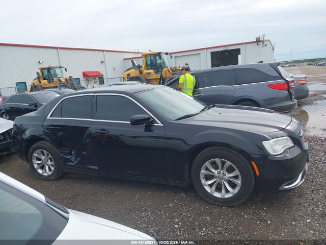 Aukcja sprzedaży 2015 Chrysler 300 Limited, vin: 2C3CCAAG2FH830090, numer aukcji: 45169931