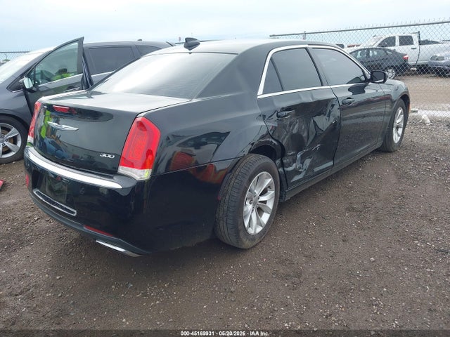 Aukcja sprzedaży 2015 Chrysler 300 Limited, vin: 2C3CCAAG2FH830090, numer aukcji: 45169931