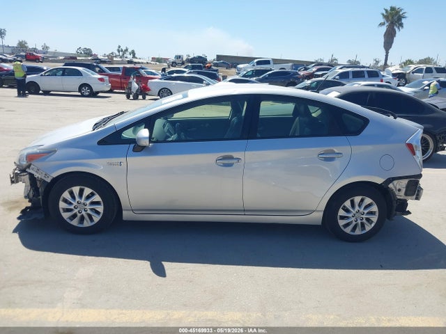 Продаж на аукціоні авто 2014 Toyota Prius Plug-in Advanced, vin: JTDKN3DP0E3052351, номер лоту: 45169933