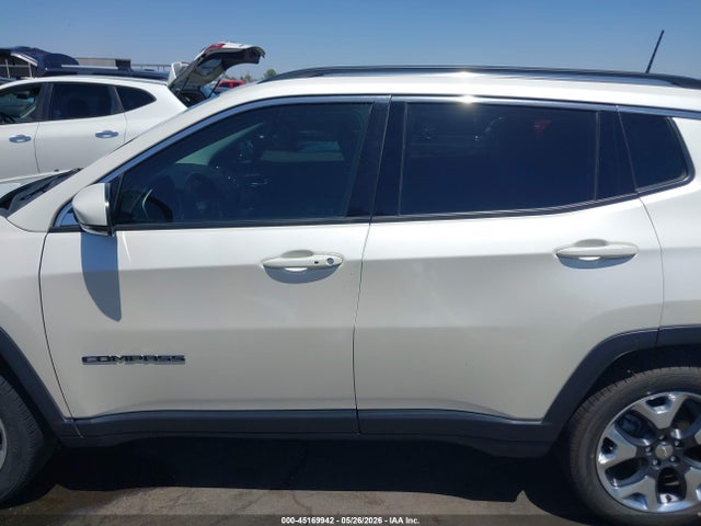 2017 Jeep New Compass Limited 4x4 მანქანა იყიდება აუქციონზე, vin: 3C4NJDCB4HT628391, აუქციონის ნომერი: 45169942