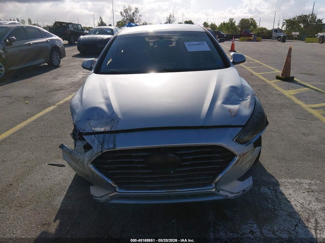 Продажа на аукционе авто 2018 Hyundai Sonata Se, vin: 5NPE24AF6JH677715, номер лота: 45169951