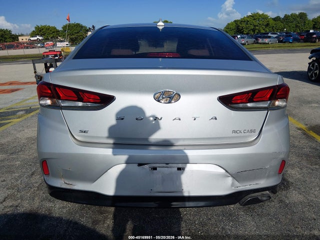 Продажа на аукционе авто 2018 Hyundai Sonata Se, vin: 5NPE24AF6JH677715, номер лота: 45169951