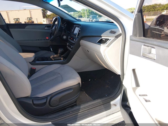 Продажа на аукционе авто 2018 Hyundai Sonata Se, vin: 5NPE24AF6JH677715, номер лота: 45169951