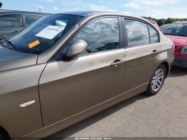 2006 Bmw 325xi მანქანა იყიდება აუქციონზე, vin: WBAVD13506KV10186, აუქციონის ნომერი: 45169954