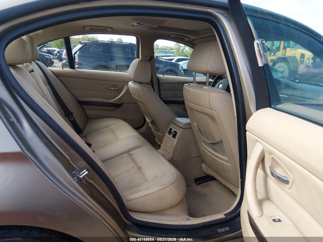 2006 Bmw 325xi მანქანა იყიდება აუქციონზე, vin: WBAVD13506KV10186, აუქციონის ნომერი: 45169954