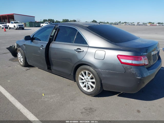 45169984 :رقم المزاد ، 4T4BF3EK0AR019615 vin ، 2010 Toyota Camry Xle مزاد بيع