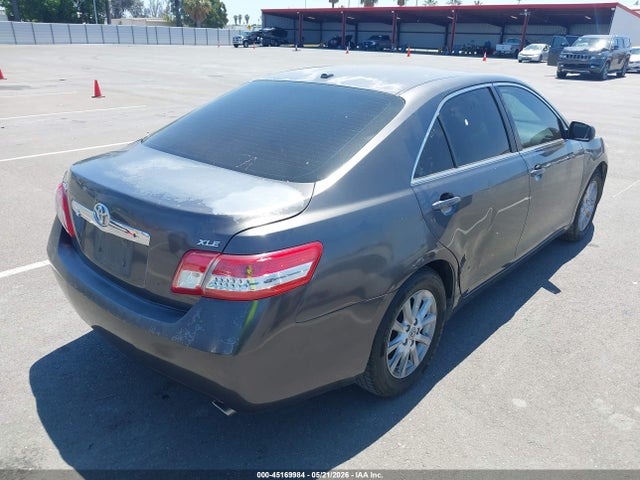 45169984 :رقم المزاد ، 4T4BF3EK0AR019615 vin ، 2010 Toyota Camry Xle مزاد بيع