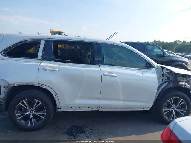 Aukcja sprzedaży 2018 Toyota Highlander Le Plus, vin: 5TDZZRFH7JS267018, numer aukcji: 45170016