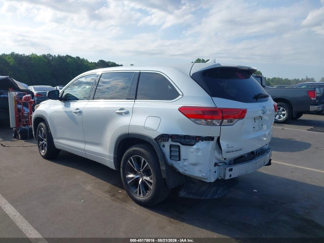 Aukcja sprzedaży 2018 Toyota Highlander Le Plus, vin: 5TDZZRFH7JS267018, numer aukcji: 45170016