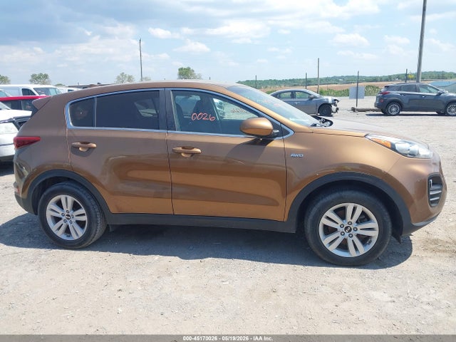 Продаж на аукціоні авто 2017 Kia Sportage Lx, vin: KNDPMCAC9H7179638, номер лоту: 45170026