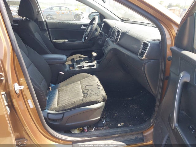 Продаж на аукціоні авто 2017 Kia Sportage Lx, vin: KNDPMCAC9H7179638, номер лоту: 45170026