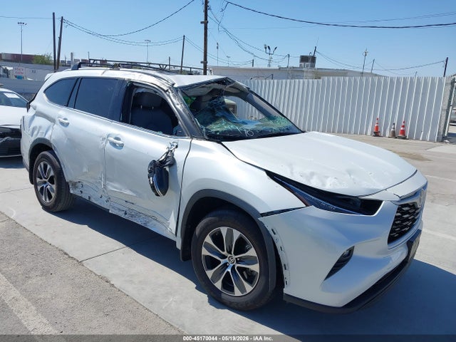 Aukcja sprzedaży 2022 Toyota Highlander Hybrid Xle, vin: 5TDHBRCH7NS558290, numer aukcji: 45170044