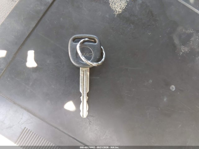 45170052 :رقم المزاد ، 1GTDS136168220727 vin ، 2006 Gmc Canyon Sle2 مزاد بيع