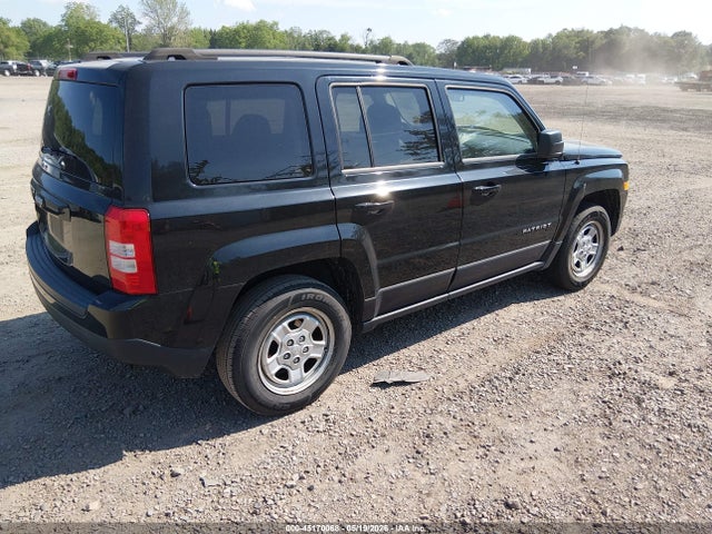 45170068 :رقم المزاد ، 1C4NJRBB6FD411877 vin ، 2015 Jeep Patriot Sport مزاد بيع