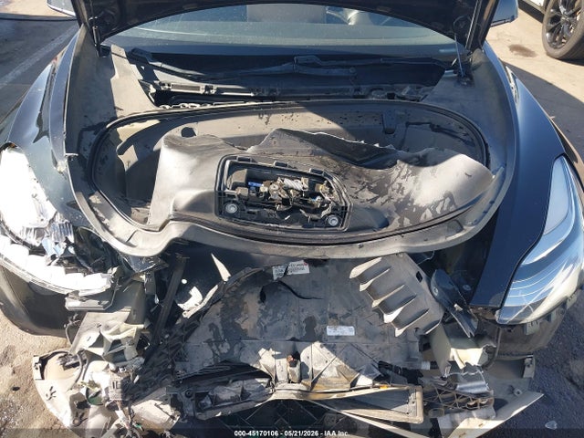 Продажа на аукционе авто 2018 Tesla Model 3 Long Range/mid Range, vin: 5YJ3E1EAXJF029675, номер лота: 45170106