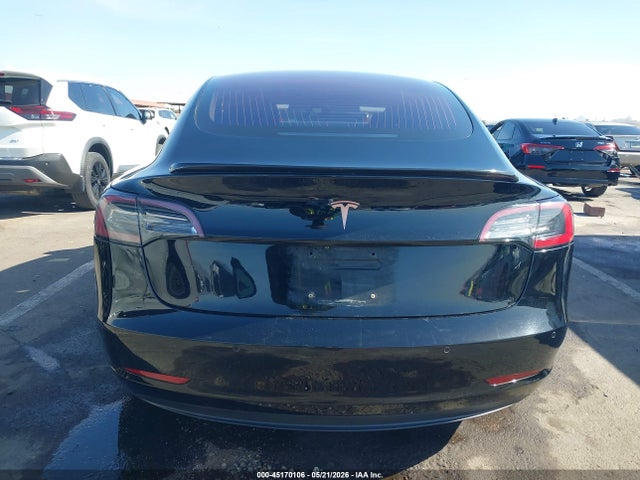 Продажа на аукционе авто 2018 Tesla Model 3 Long Range/mid Range, vin: 5YJ3E1EAXJF029675, номер лота: 45170106