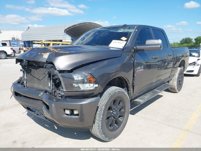 45170117 :رقم المزاد ، 3C6UR5CL1HG676742 vin ، 2017 Ram 2500 Tradesman  4x4 6'4 Box مزاد بيع