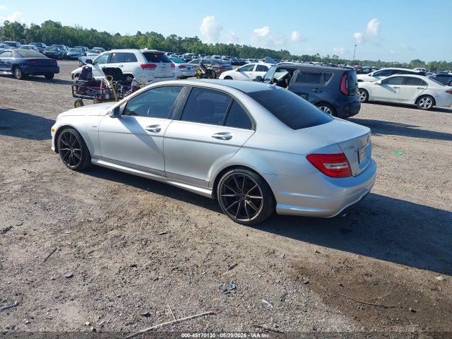 Продажа на аукционе авто 2012 Mercedes-benz C 250 Sport, vin: WDDGF4HB7CR210868, номер лота: 45170130