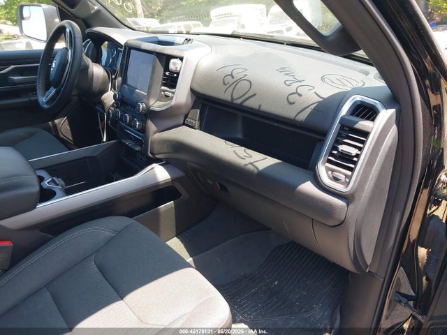 45170131 :رقم المزاد ، 1C6RRFFG2PN697759 vin ، 2023 Ram 1500 Big Horn  4x4 5'7 Box مزاد بيع