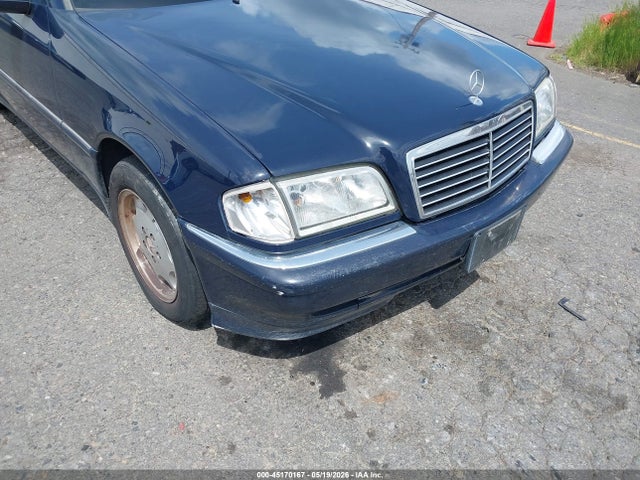 45170167 :رقم المزاد ، WDBHA24G3XA752250 vin ، 1999 Mercedes-benz C 230 Kompressor مزاد بيع