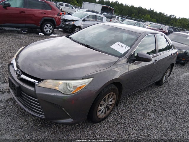 Toyota CAMRY LE 2017 4T1BF1FK8HU385877 Image 2