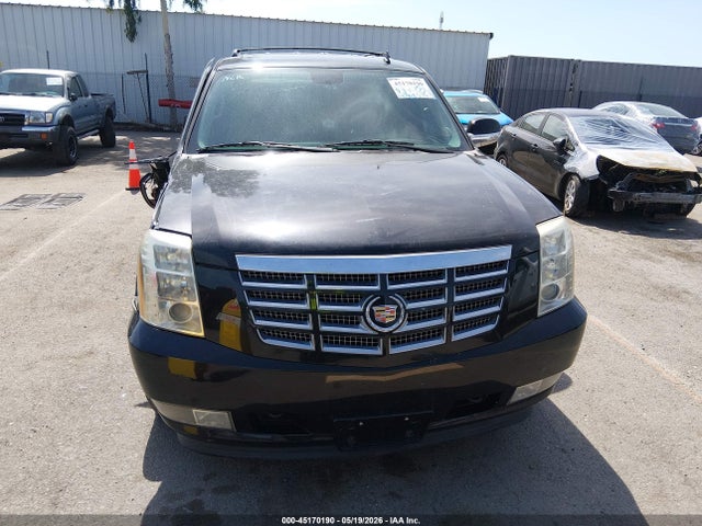 2013 Cadillac Escalade Standard მანქანა იყიდება აუქციონზე, vin: 1GYS3AEF8DR167429, აუქციონის ნომერი: 45170190