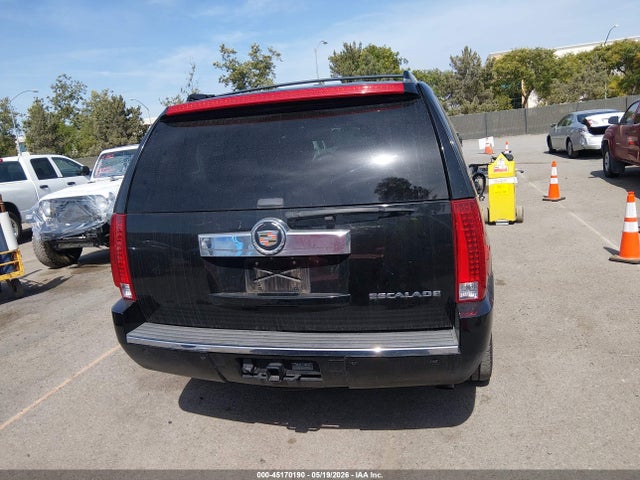 2013 Cadillac Escalade Standard მანქანა იყიდება აუქციონზე, vin: 1GYS3AEF8DR167429, აუქციონის ნომერი: 45170190