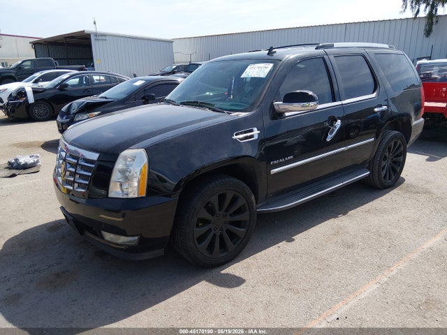 2013 Cadillac Escalade Standard მანქანა იყიდება აუქციონზე, vin: 1GYS3AEF8DR167429, აუქციონის ნომერი: 45170190