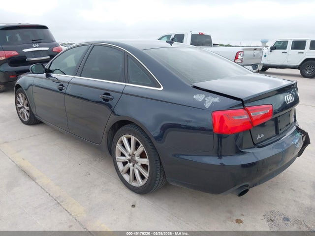 45170220 :رقم المزاد ، WAUFFAFC0FN033279 vin ، 2015 Audi A6 2.0t Premium مزاد بيع