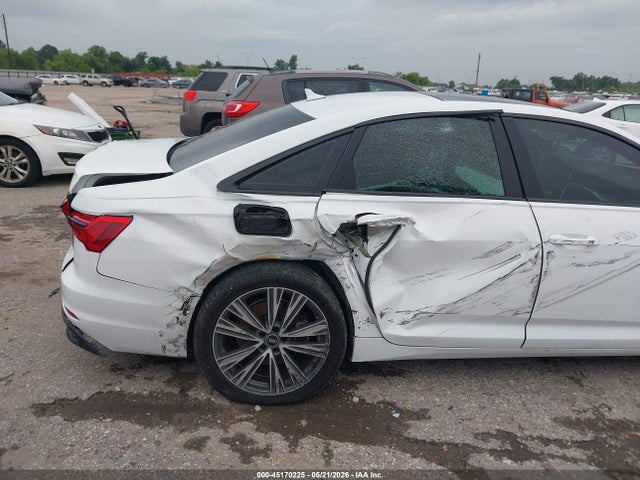 Aukcja sprzedaży 2021 Audi A6 Sport Premium 45 Tfsi Quattro S Tronic, vin: WAUD3AF20MN046697, numer aukcji: 45170225