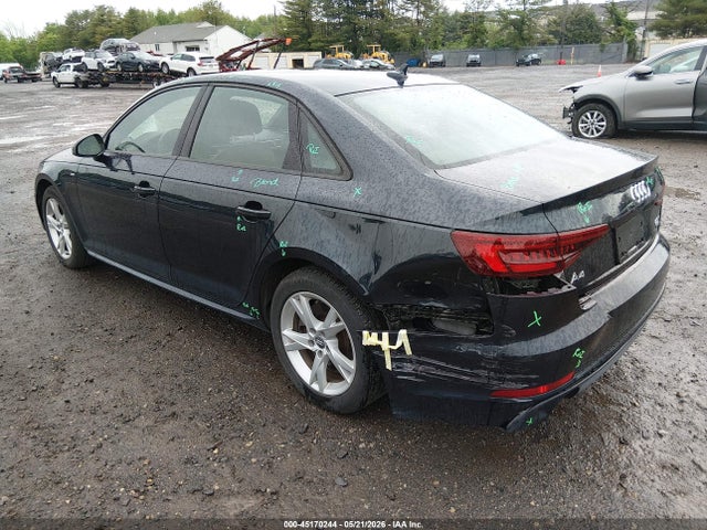 Продажа на аукционе авто 2018 Audi A4 2.0t Premium, vin: WAUDNAF42JA131748, номер лота: 45170244