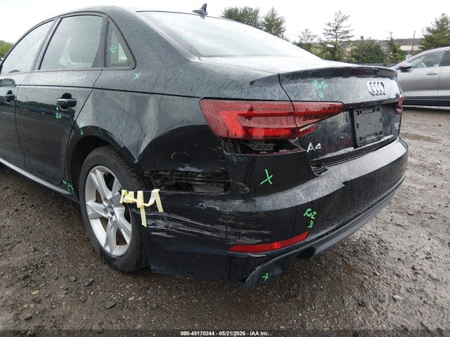 Продажа на аукционе авто 2018 Audi A4 2.0t Premium, vin: WAUDNAF42JA131748, номер лота: 45170244