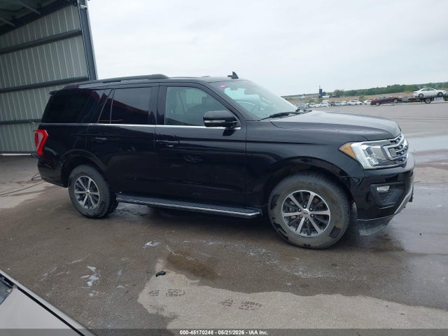 2019 Ford Expedition Xlt მანქანა იყიდება აუქციონზე, vin: 1FMJU1JT0KEA88282, აუქციონის ნომერი: 45170248