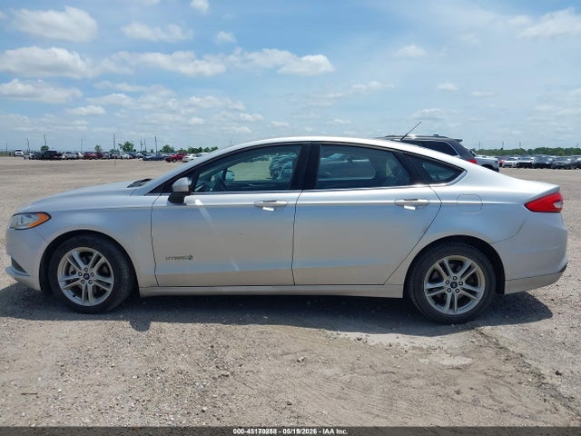 Продажа на аукционе авто 2018 Ford Fusion Hybrid S, vin: 3FA6P0UU1JR278948, номер лота: 45170258