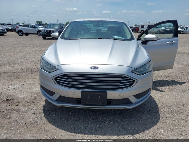 Продажа на аукционе авто 2018 Ford Fusion Hybrid S, vin: 3FA6P0UU1JR278948, номер лота: 45170258