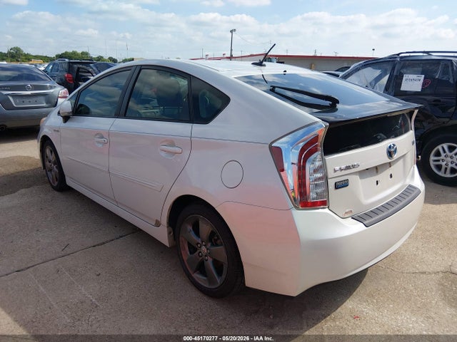 JTDKN3DUXF0422990 Toyota Prius Persona Series Special Edition