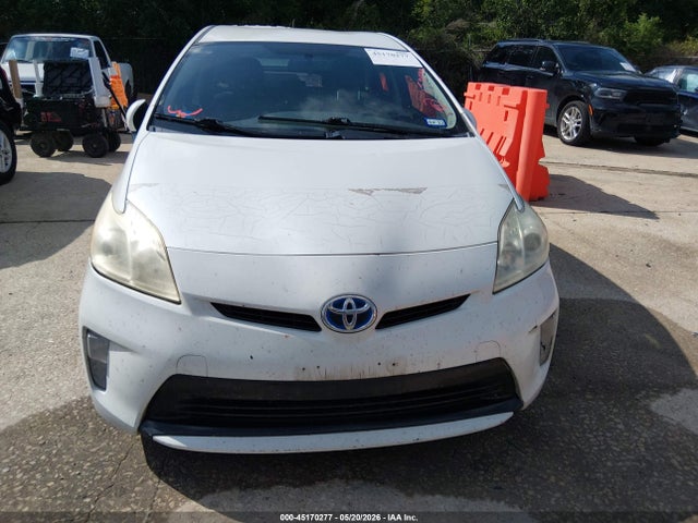 JTDKN3DUXF0422990 Toyota Prius Persona Series Special Edition