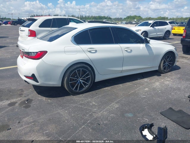 45170291 :رقم المزاد ، 3MW5R7J05M8B52125 vin ، 2021 Bmw 330i Xdrive مزاد بيع