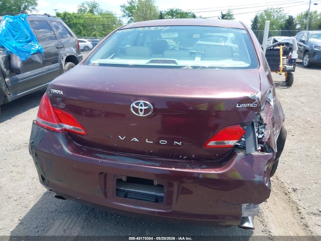 2005 Toyota Avalon Limited მანქანა იყიდება აუქციონზე, vin: 4T1BK36B95U052882, აუქციონის ნომერი: 45170304