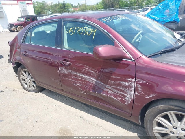 2005 Toyota Avalon Limited მანქანა იყიდება აუქციონზე, vin: 4T1BK36B95U052882, აუქციონის ნომერი: 45170304
