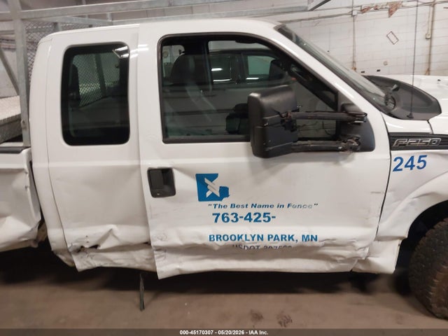 Продажа на аукционе авто 2015 Ford F-250 Xl, vin: 1FT7X2A60FEC81043, номер лота: 45170307