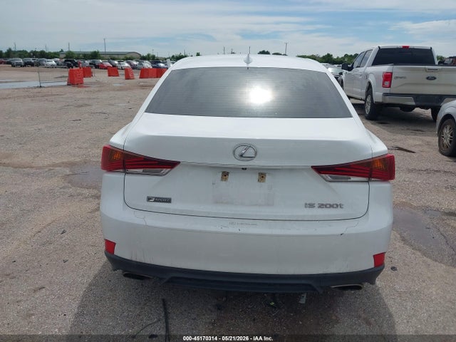 45170314 :رقم المزاد ، JTHBA1D21H5041483 vin ، 2017 Lexus Is 200t مزاد بيع