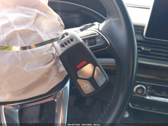 45170324 :رقم المزاد ، WA1ANAFY6J2022335 vin ، 2018 Audi Q5 2.0t Premium/2.0t Tech Premium مزاد بيع